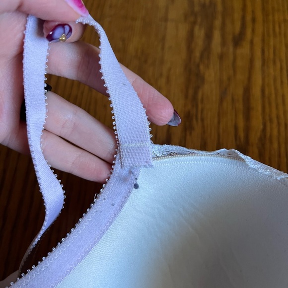 ▫️VICTORIA’S SECRET: Women’s 38D, pale pink & white w/mini gems lace push-up bra - Picture 11 of 14